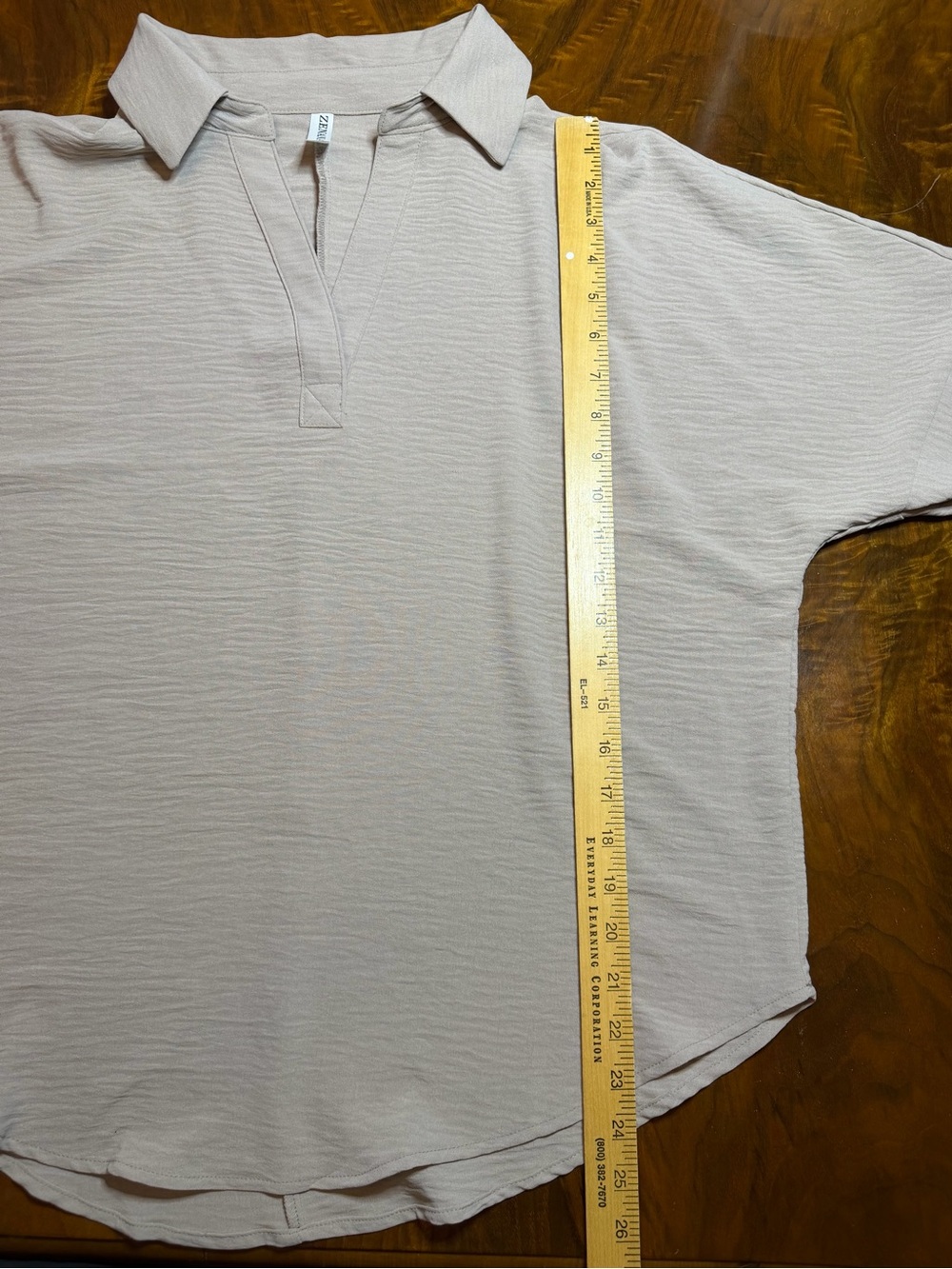 NWOT Zenana L Taupe Textured Polo Top | Collared V-Notch Neck | Curved Hem - Picture 4 of 7